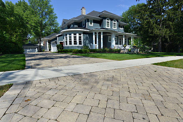 Best Driveway Paving Contractor  in Rossville, GA
